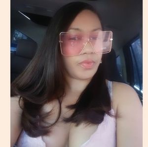 Meet your Posher, Darlene